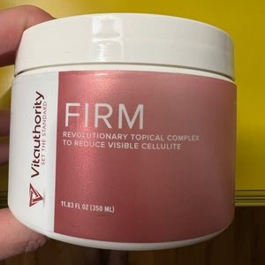 Vitauthority Firm Cream